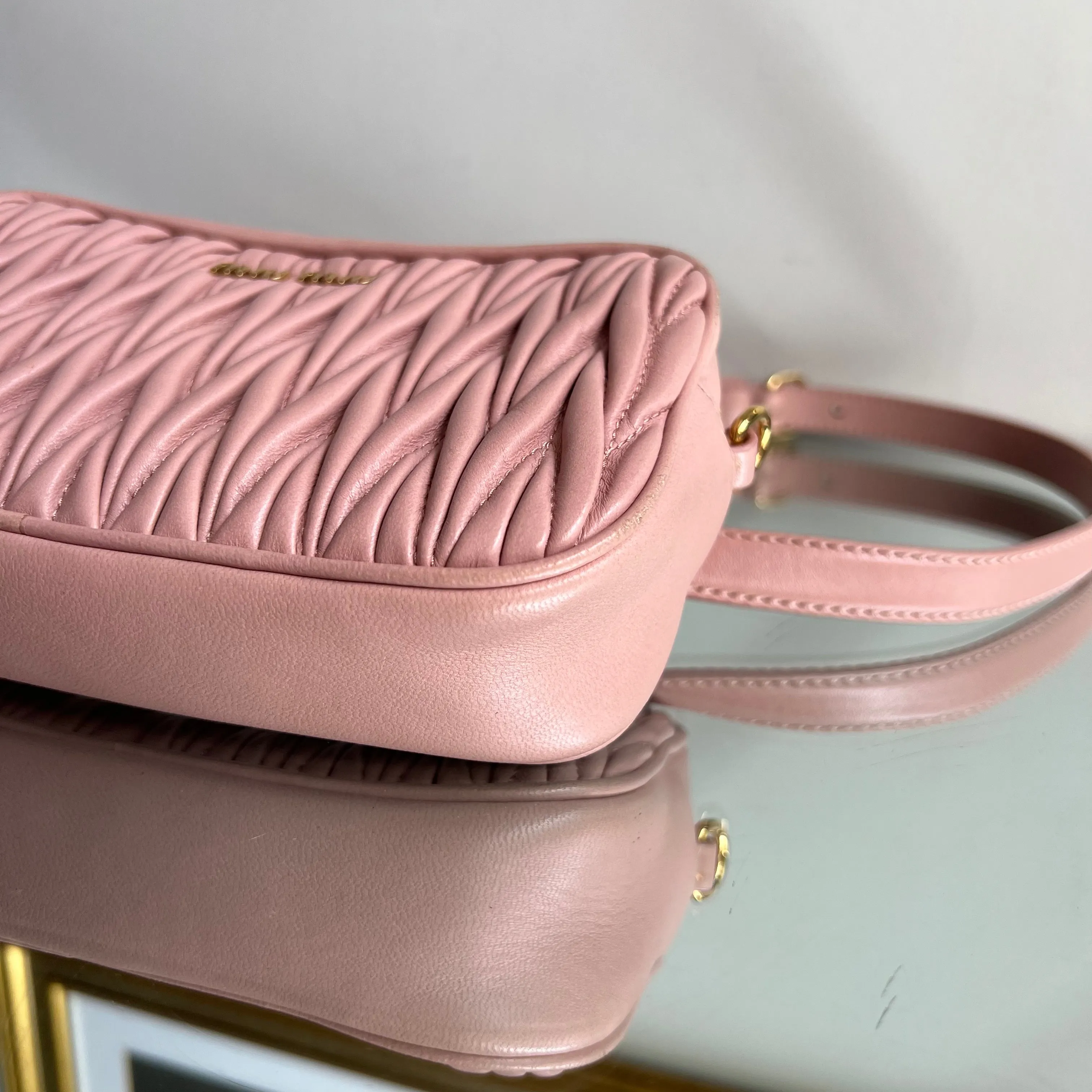 Bolsa Miu Miu Matelasse Rosa