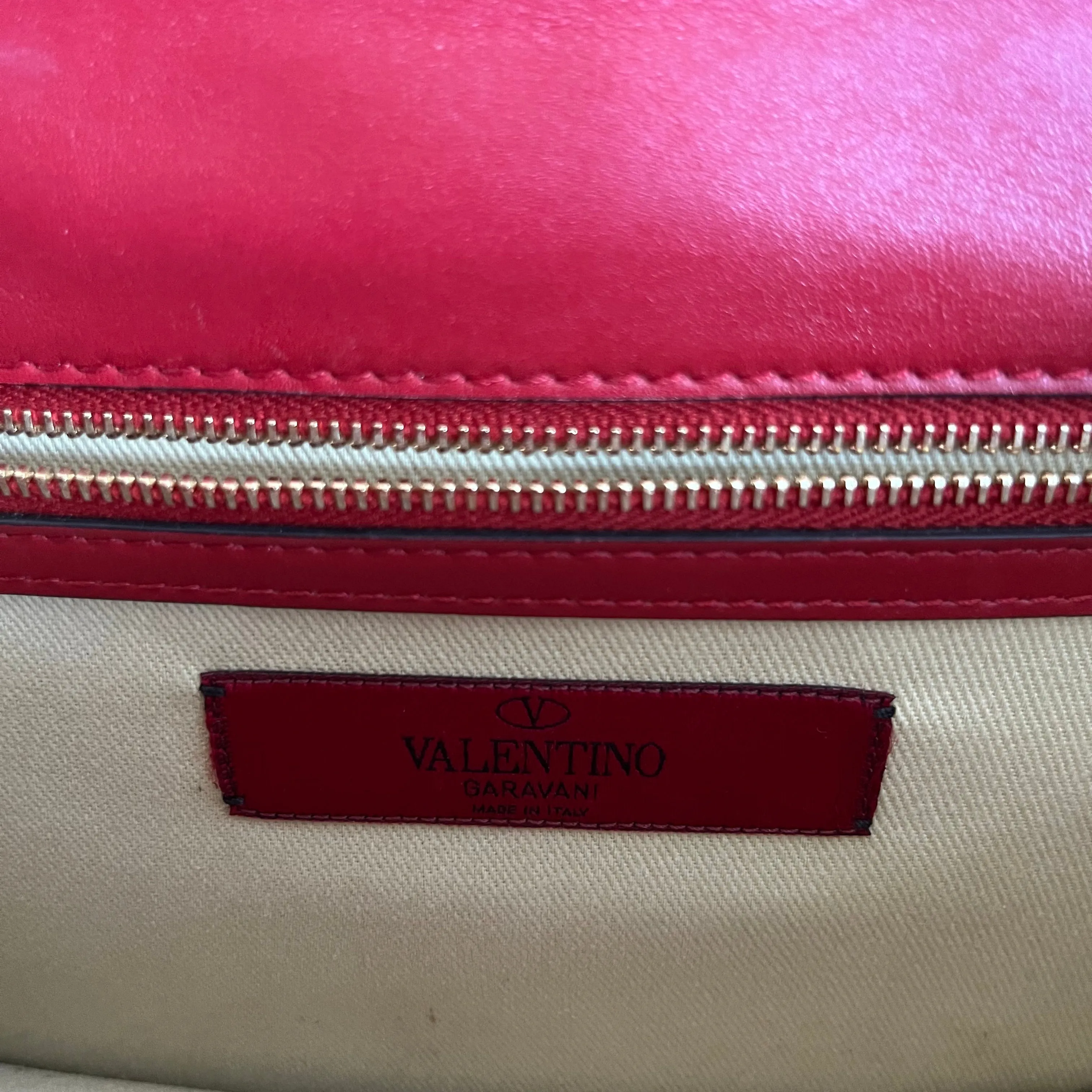 Bolsa Valentino Rockstud Em Couro Vermelho